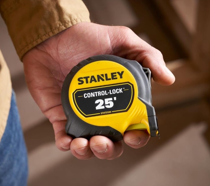 Stanley 25' Control Lock Tape Measure